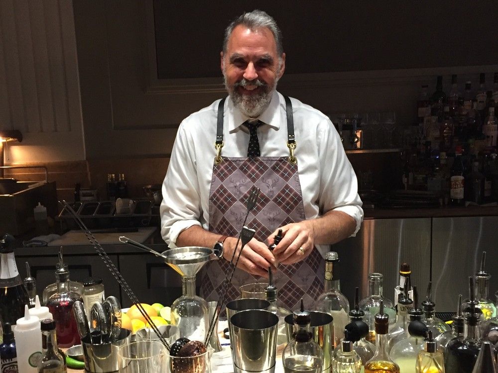  Ottawa legend Stephen Flood, Riviera restaurant’s master bartender.