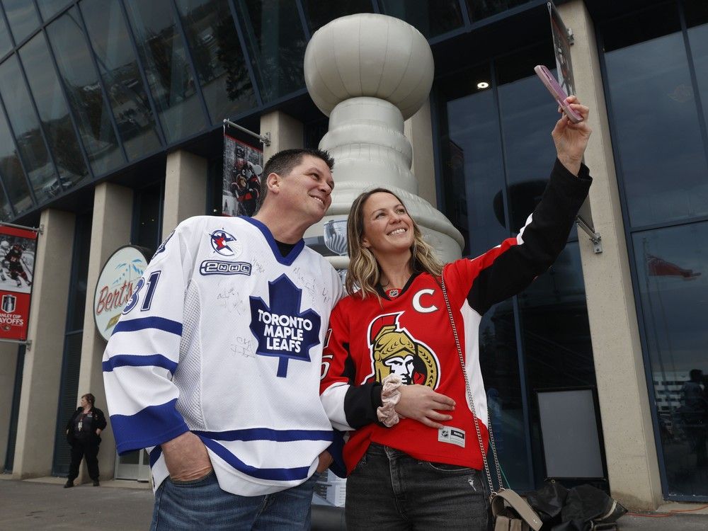  Corey Jewer and Paige Watts at the Canadian Tire Centre in Ottawa before The Ottawa Senators face the Toronto Maple Leafs in playoff game 3, April 24, 2025.