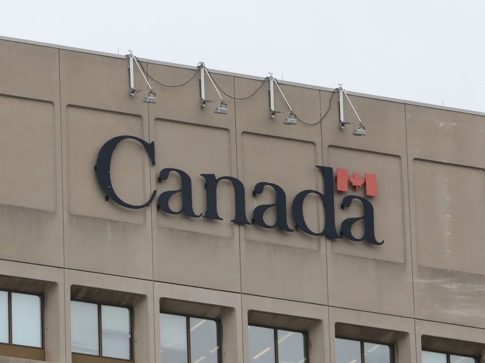 More than 1,000 workers at Shared Services Canada told they're affected by cuts: unions
