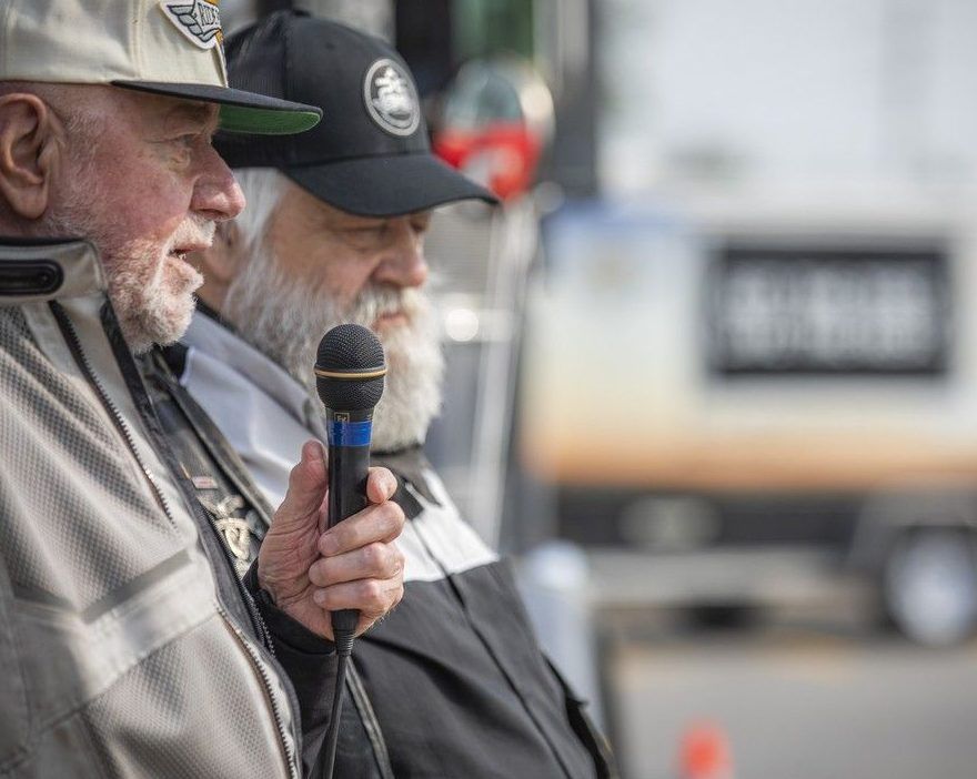  “I met a man who didn’t look ill even though he had Prostate Cancer,” said Garry Janz, Co-Founder Ride For Dad. “He said that, if someone had told him about the PSA test a year earlier, he wouldn’t be arranging his own funeral. I was shocked! Not long after, Charlie passed away. I soon learned that 11 men in Canada die from prostate cancer every day and that a simple PSA blood test can help detect the disease! Since that day I have been raising funds and awareness to fight prostate cancer.”