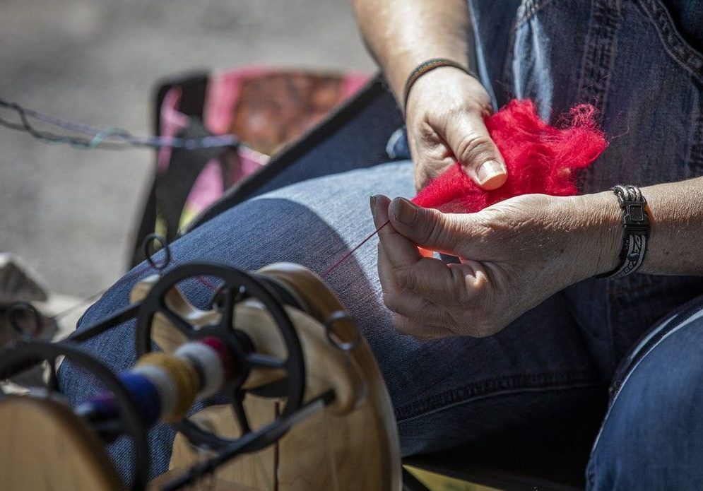  The Ottawa Valley Weavers and Spinners Guild had a demonstration of spinning wool.