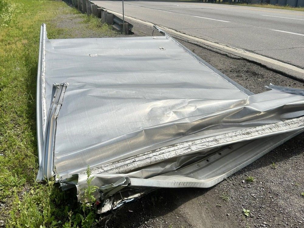  The roof of a commercial truck was peeled off after it struck a Highway 401 overpass between Iroquois and Johnstown. Source X OPP East Region