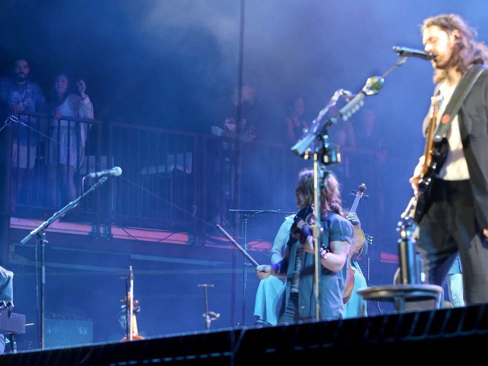 OTTAWA. JULY 11, 2025  #141732
Lindsay Lebrun and her boyfriend (upper left) had the 