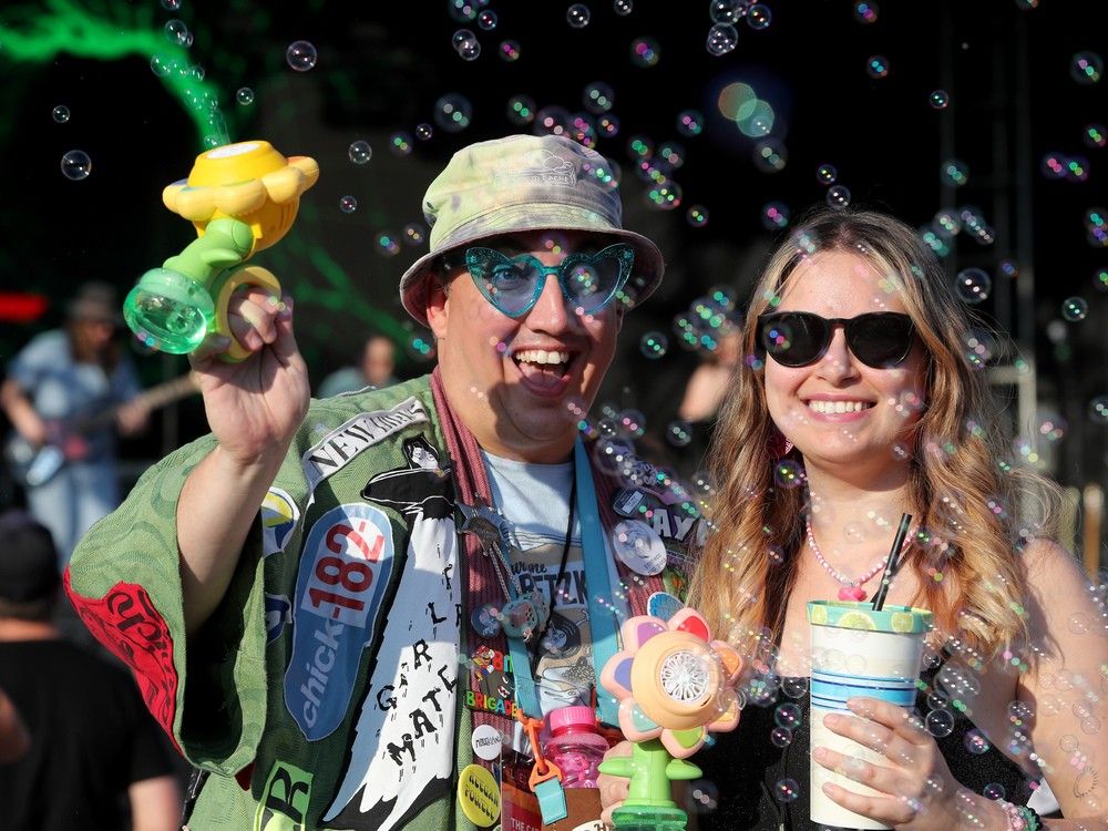  Michael Lalonde and Natasha Farinaccio have attended 2025 Bluesfest with bubble guns in hand.