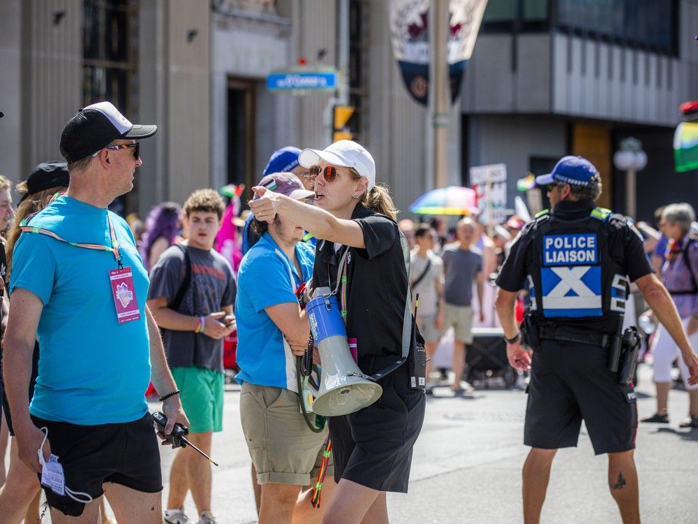 Ottawa Pride parade dissolves after Palestinian demonstration blocks route