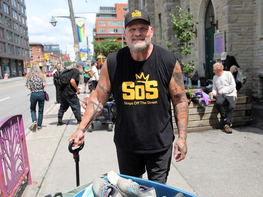 Glenn Kulka is a former CFL player who also competed in the WWF.

With significant brain damage and showing some significant resilience to personal challenges, he's committed himself to God and finds happiness in helping with S.O.S. (Steps off the Street). 