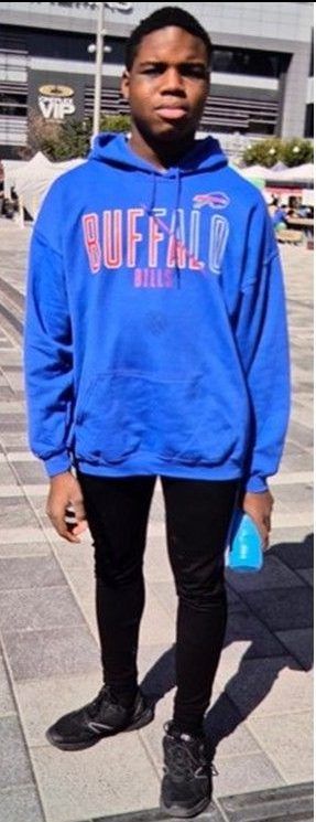  The Ottawa Police Service is requesting assistance in locating 16-year-old Curtis Nkwemi.