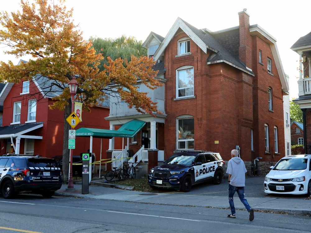 Ottawa Police Services were on the scene at 568 Somerset St. W in Centretown on Wednesday morning.  Ottawa Police Services were on the scene at 568 Somerset St. W in Centretown on Wednesday morning.