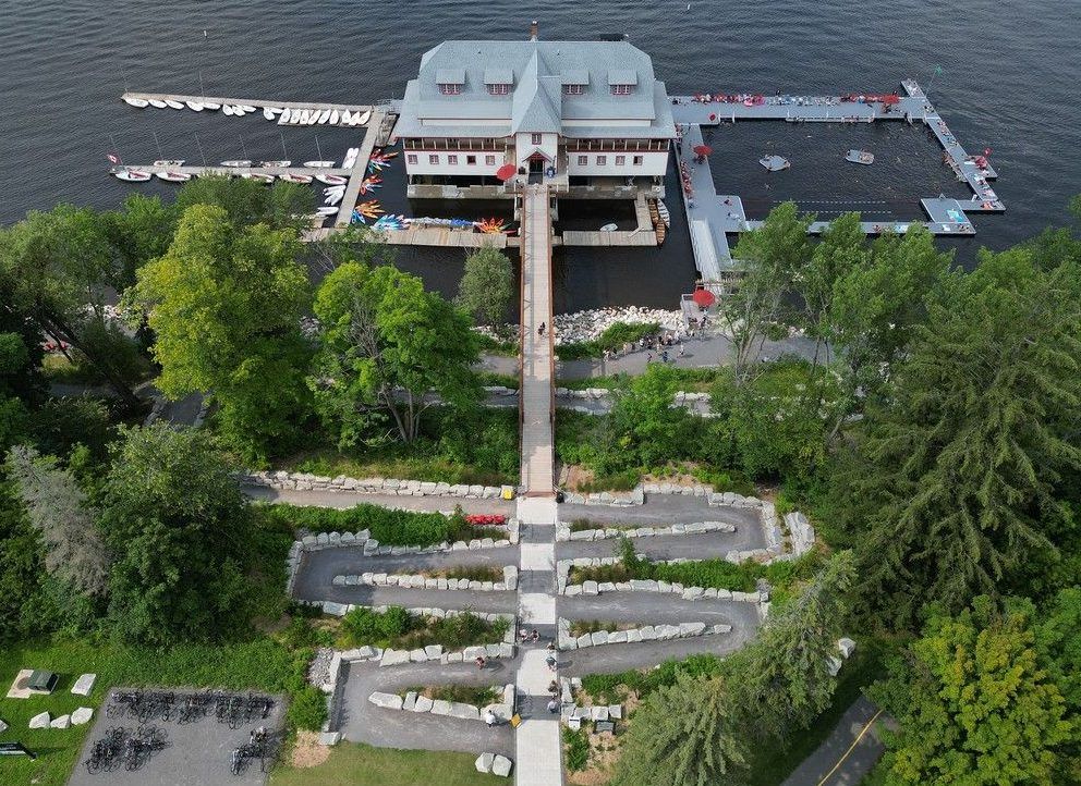  The NCC River House on the Ottawa River.