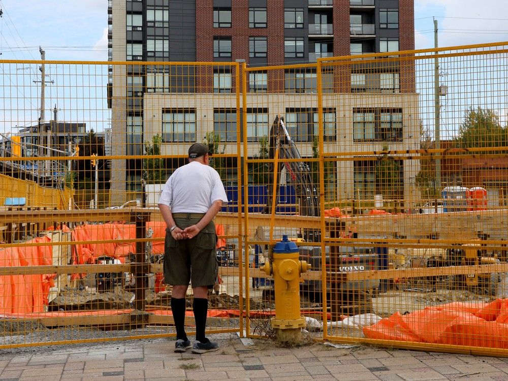 construction at the corner of Parkdale Ave and Wellington in