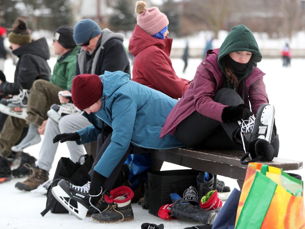  Part of the Rideau Canal opened for skating Thursday, drawing thousands of eager skaters early to the stretch around Fifth Avenue despite the chilly weather.
