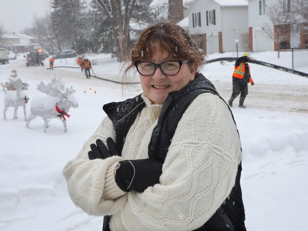 Hydro Ottawa ‘communication lapse’ leaves some Orléans residents in the dark