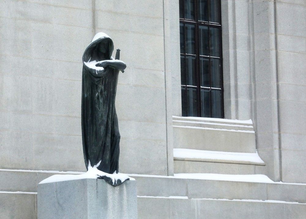  The Supreme Court of Canada is expected to move into another building for at least 10 years.