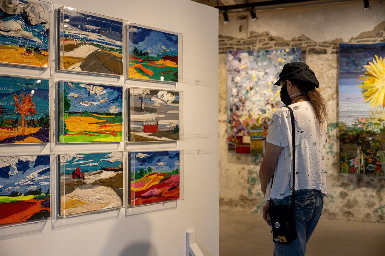  A visitor takes in a display at the Mississippi Valley Textile Museum in Almonte, Ont.