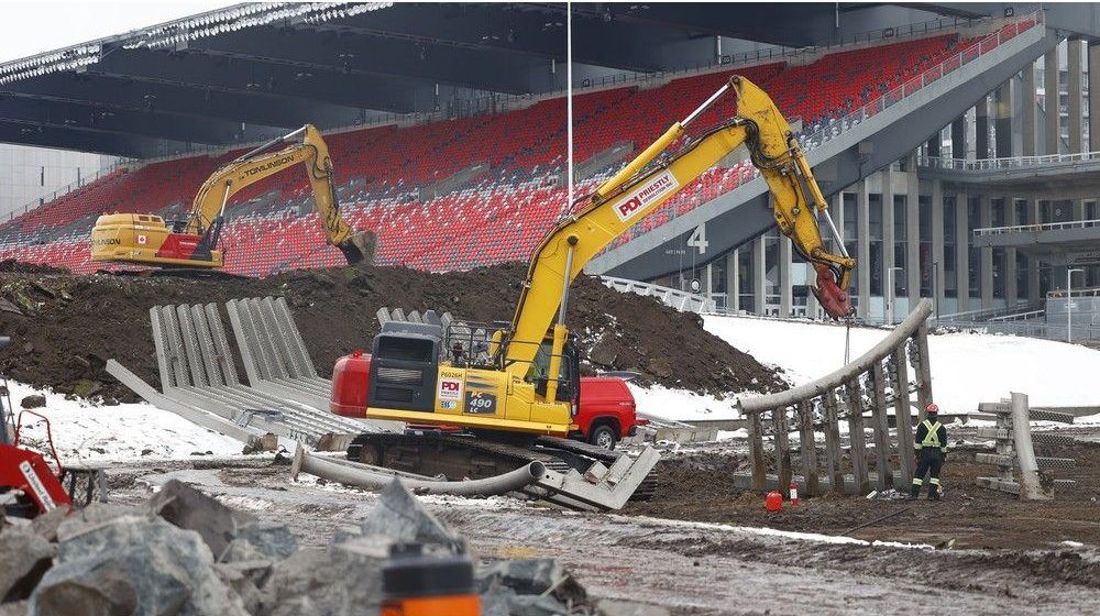  Crews take down the Moving Surfaces lighted sculpture at Lansdowne Park in Ottawa on Wednesday.