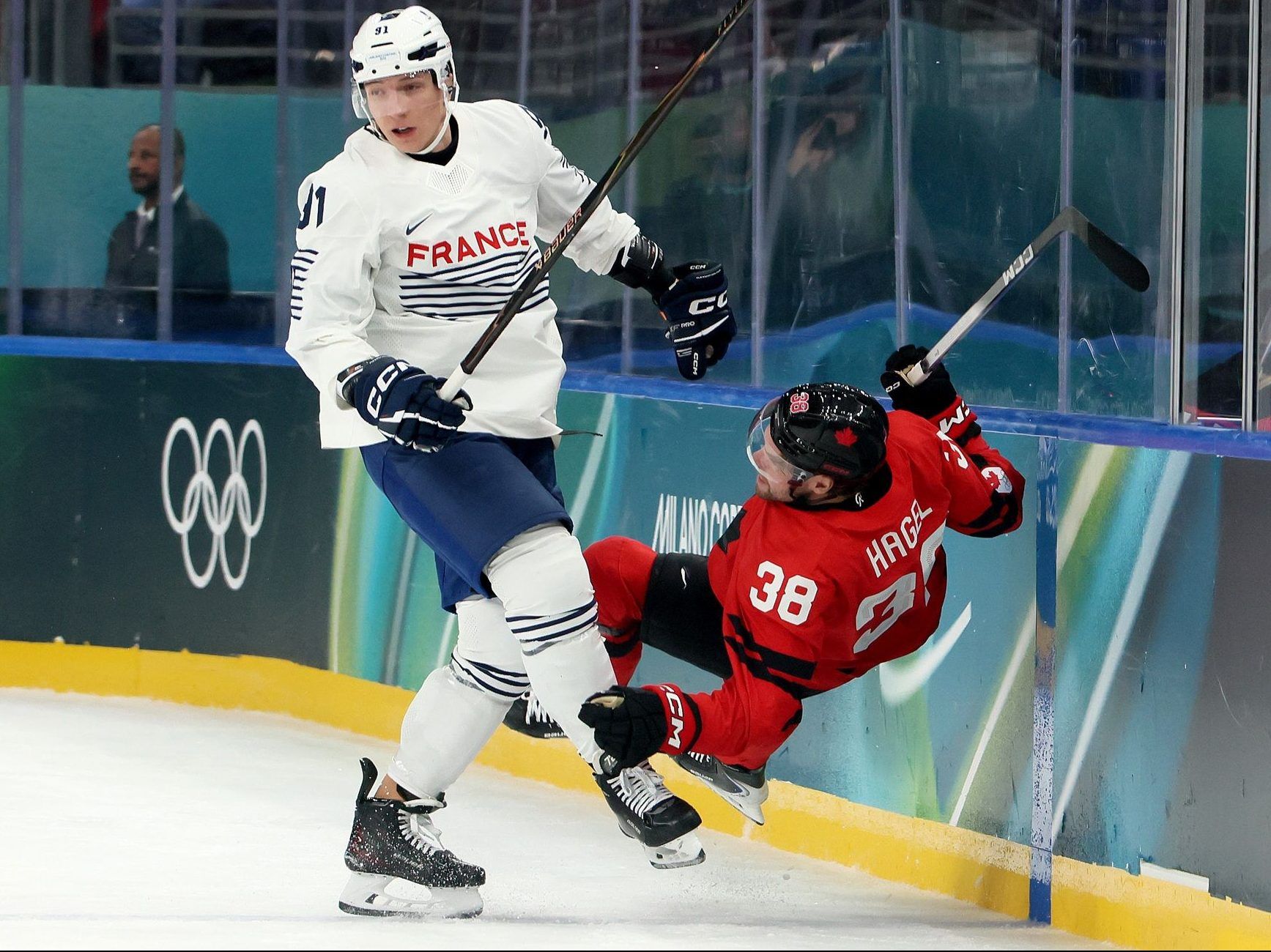 Team Canada grades: Celebrini oozing confidence, Crosby makes history in blowout win over France