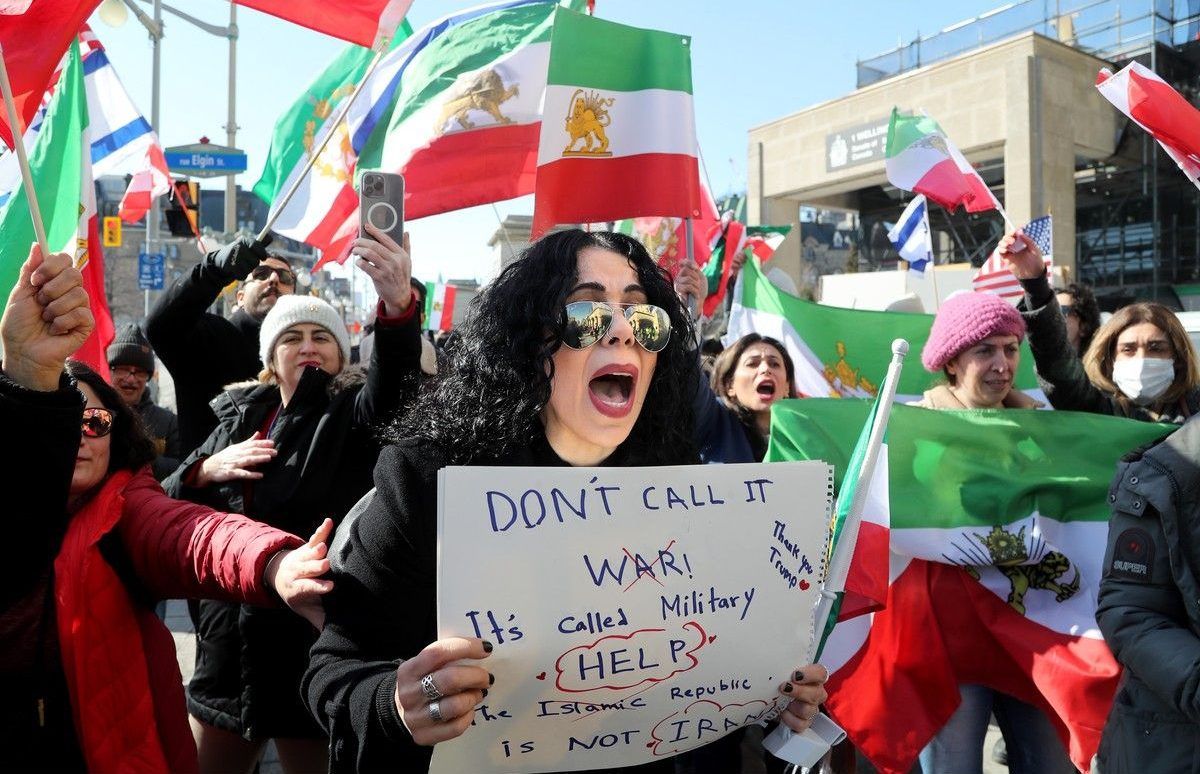 Counter protesters waved the flag of the Shah of Iran, who was deposed in 1979. Photo by JULIE OLIVER/Postmedia Counter protesters waved the flag of the Shah of Iran, who was deposed in 1979. Photo by JULIE OLIVER/Postmedia