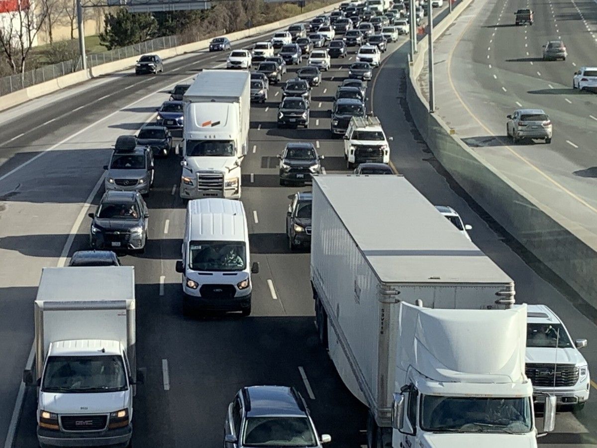  CAPE, the third largest public service union, has urged the federal government to let public servants work from home while gas prices surge.