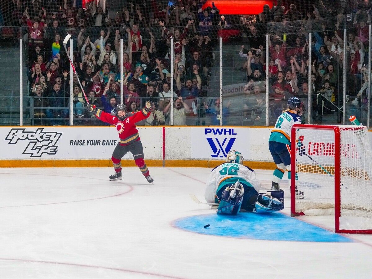 Ottawa Charge jump into driver's seat for PWHL playoff spot