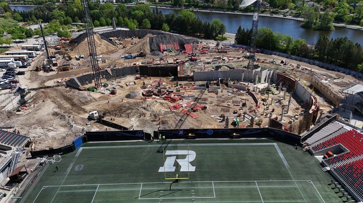 Construction at Lansdowne Park continued in late May 2026. When kicks disappear into the excavation area at TD Place, the jumbotron flashes “In The Pit”. Construction at Lansdowne Park continued in late May 2026. When kicks disappear into the excavation area at TD Place, the jumbotron flashes “In The Pit”.