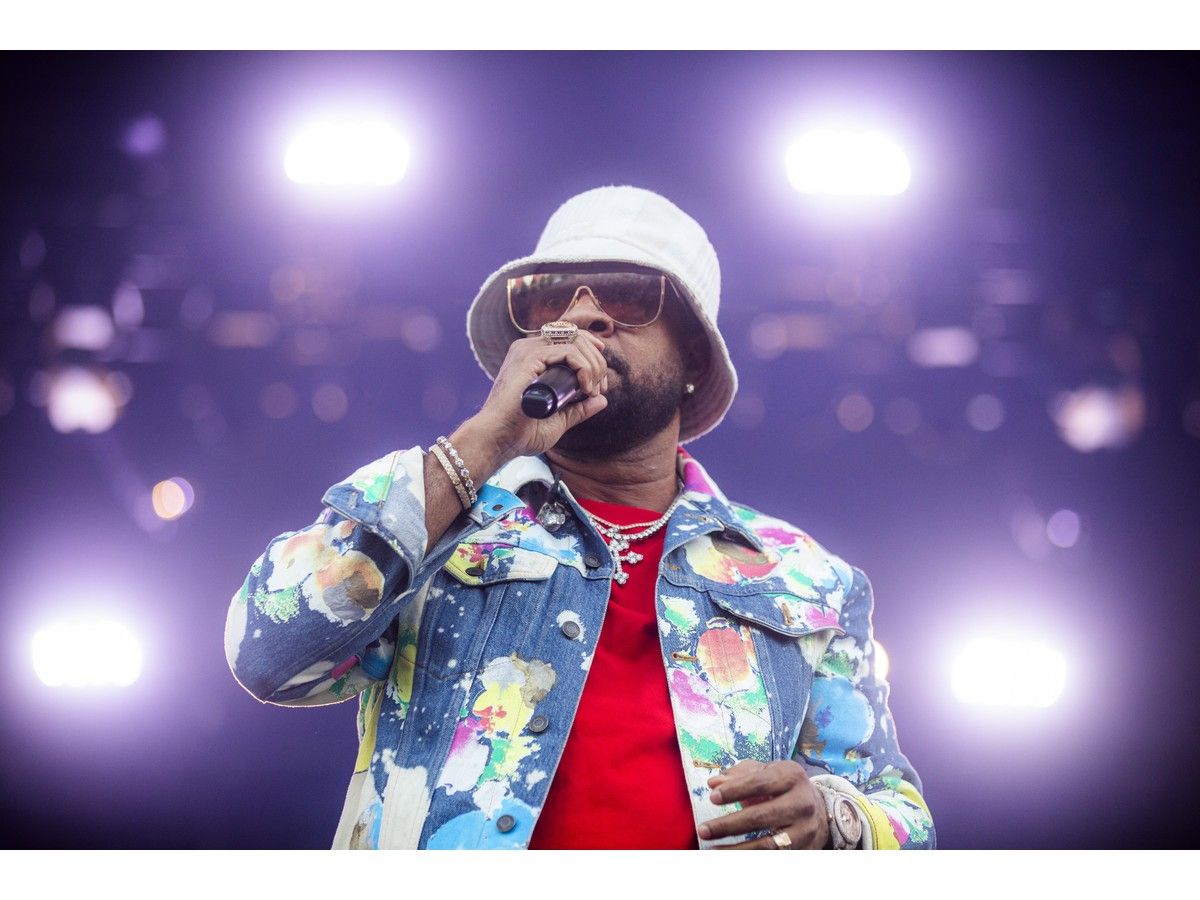 OTTAWA — Jamaican reggae star Shaggy brought his signature blend of reggae and dancehall to the festival. Photo by Ashley Fraser, Postmedia. OTTAWA — Jamaican reggae star Shaggy brought his signature blend of reggae and dancehall to the festival. Photo by Ashley Fraser, Postmedia.