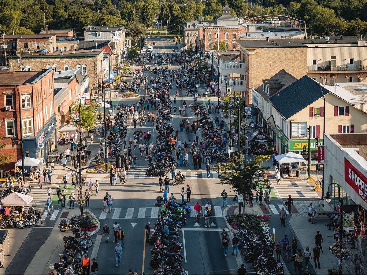 Smiths Falls bike night