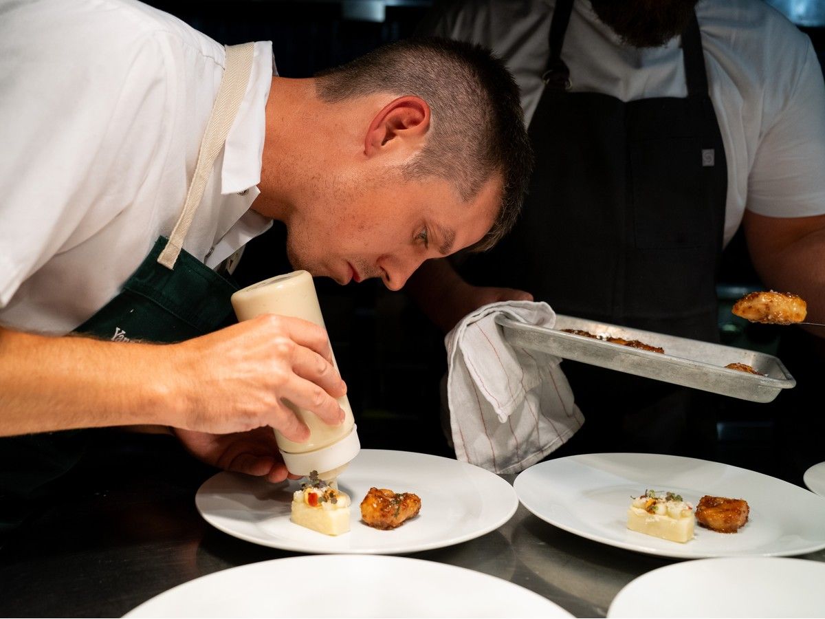  Yannick La Salle plates his dish at the regional qualifier for the 2027 Canadian Culinary Championship at Rapha&euml;l Peruvian Cuisine in Ottawa.