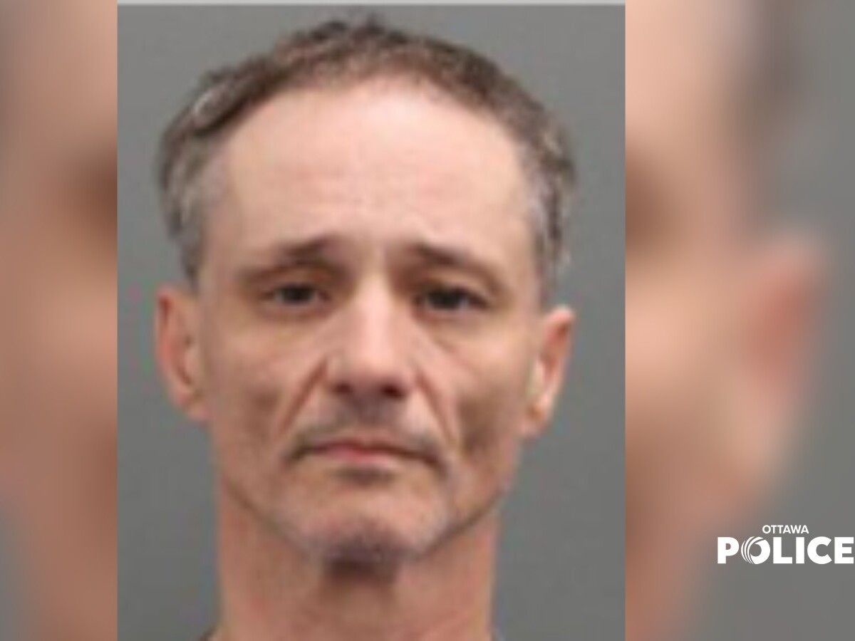 Ottawa police seek man, 50, for jewelry store robberies