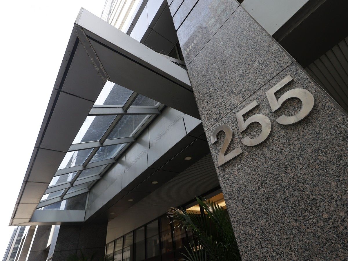 Federal financial regulator still hasn't released transparency document six months after rest of public service