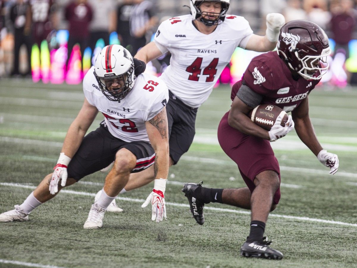  The Carleton Ravens take on the University of Ottawa Gee-Gees in the annual Panda Game at TD Place in Ottawa on Sunday, Oct. 4, 2026. Gee-Gee Souleymane Camara runs with the ball Sunday.