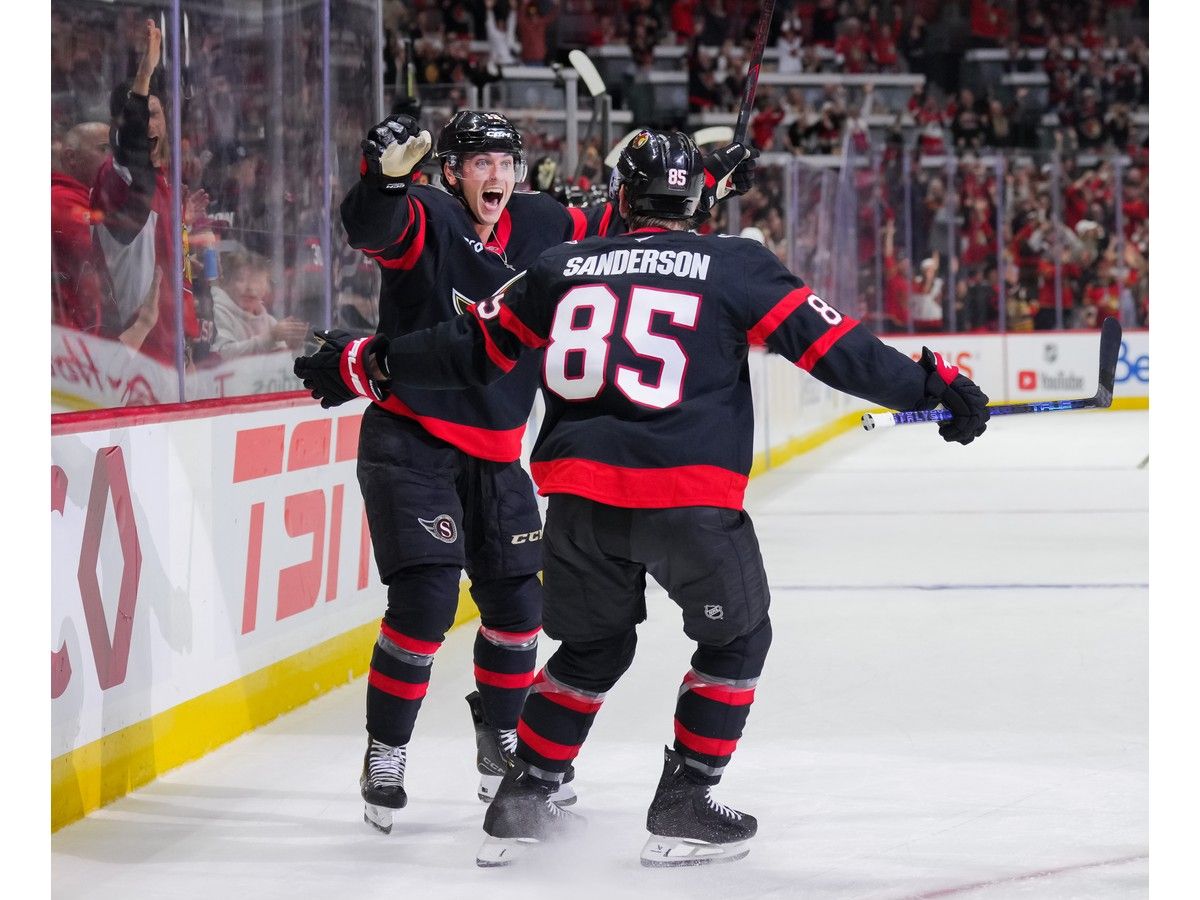 Statement performances from Senators' Sanderson, Stützle in win over Tkachuk's Panthers