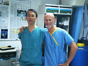 Italian neurosurgeon Sergio Canavero and Chinese surgeon Dr. Xiaoping Ren.