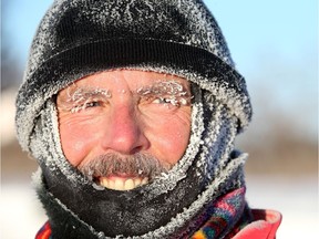 The extreme cold doesn't stop Rob Myrah from his usual 14 km run.