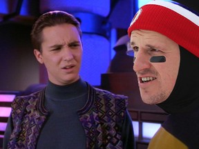 Wes Crusher and Dion Phaneuf discuss the finer points of quantum warp theory.