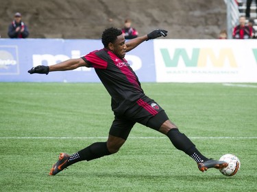 Ottawa Fury FC #3 Eddie Edward gets the ball in the first half of the game against the Cincinnati FC Saturday April 28, 2018 at TD Place.   Ashley Fraser/Postmedia