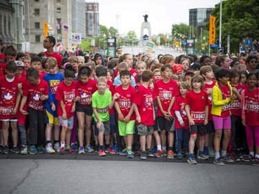 The start line of the kids marathon Sunday May 27, 2018 at Ottawa Race Weekend.    Ashley Fraser/Postmedia
