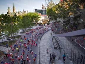 The full marathon begins during the 2017 Ottawa Race Weekend.