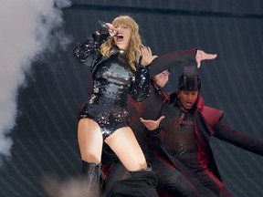 Taylor Swift Performing on her 'Reputation World Tour' at Manchester Etihad Stadium. (Sakura/WENN.com)