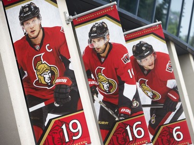 Ottawa Senators Sports Trading Cards