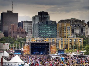 The crowd on closing night at RBC Bluesfest Sunday July 16, 2017.