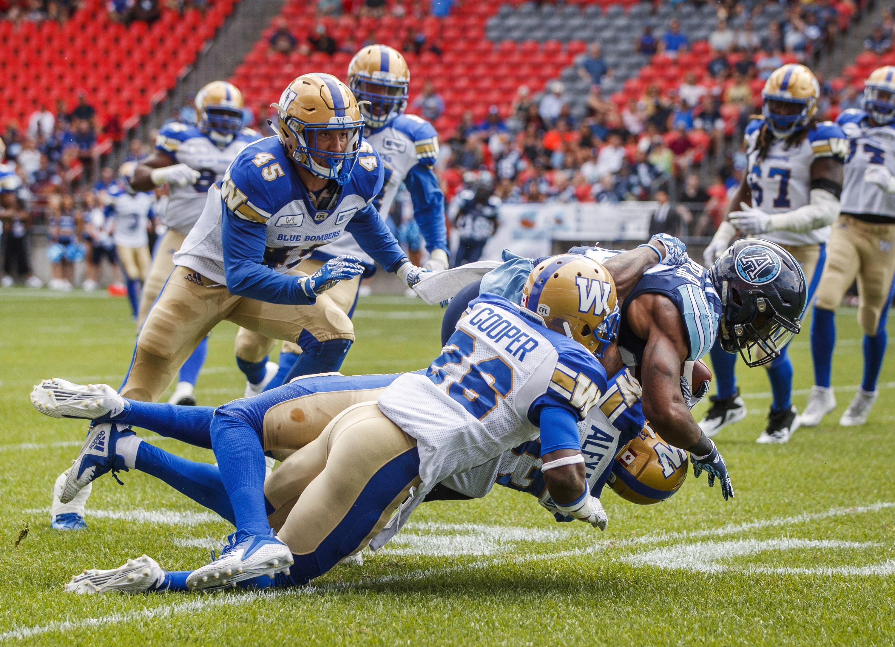 Argos drawing flies and falling fast Windsor Star