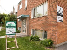 For rent signs (A Louer) to illustrate housing feature on the cost of renting in Gatineau vs Ottawa.