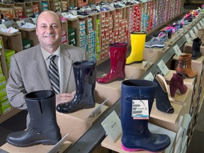 Town Shoes CEO Bruce Dinan at the DSW Designer Shoe Warehouse in Mississauga, Ont., in 2015. DSW says it is shuttering the Town Shoes brand.Peter J. Thompson/Postmedia Network files