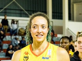 After a rough start to her professional women’s basketball career and returning to Canada for three years, Ottawa’s Hannah Sunley-Paisley has found happiness on the courts in France for the past three years. (Dragan Milic/Alfa-Globe)