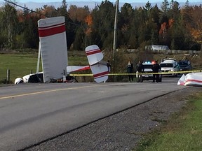 Plane crashed on a road in Almonte. One injured.