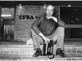 Mark Elliot sits on the front steps of CFRA, then on Isabella Avenue, the night in July 1986 when he quit on air.