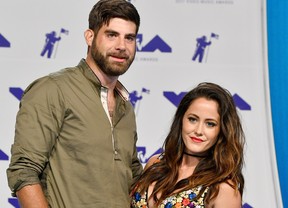 David Eason and Jenelle Evans attend the 2017 MTV Video Music Awards at The Forum on August 27, 2017 in Inglewood, Calif. (Frazer Harrison/Getty Images)