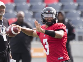 Jonathon Jennings will start at QB for the Ottawa Redblacks on Saturday. (WAYNE CUDDINGTON/Postmedia)