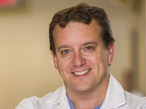 Dr. Chris Simpson