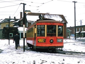 Car 8555 stops at Sidney and Preston, a block north of Carling.